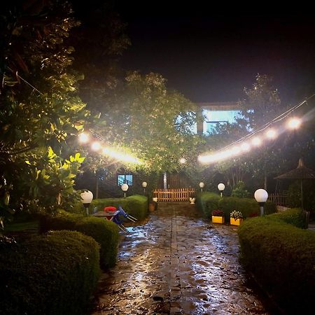 Villa Llanaj 培拉特 外观 照片