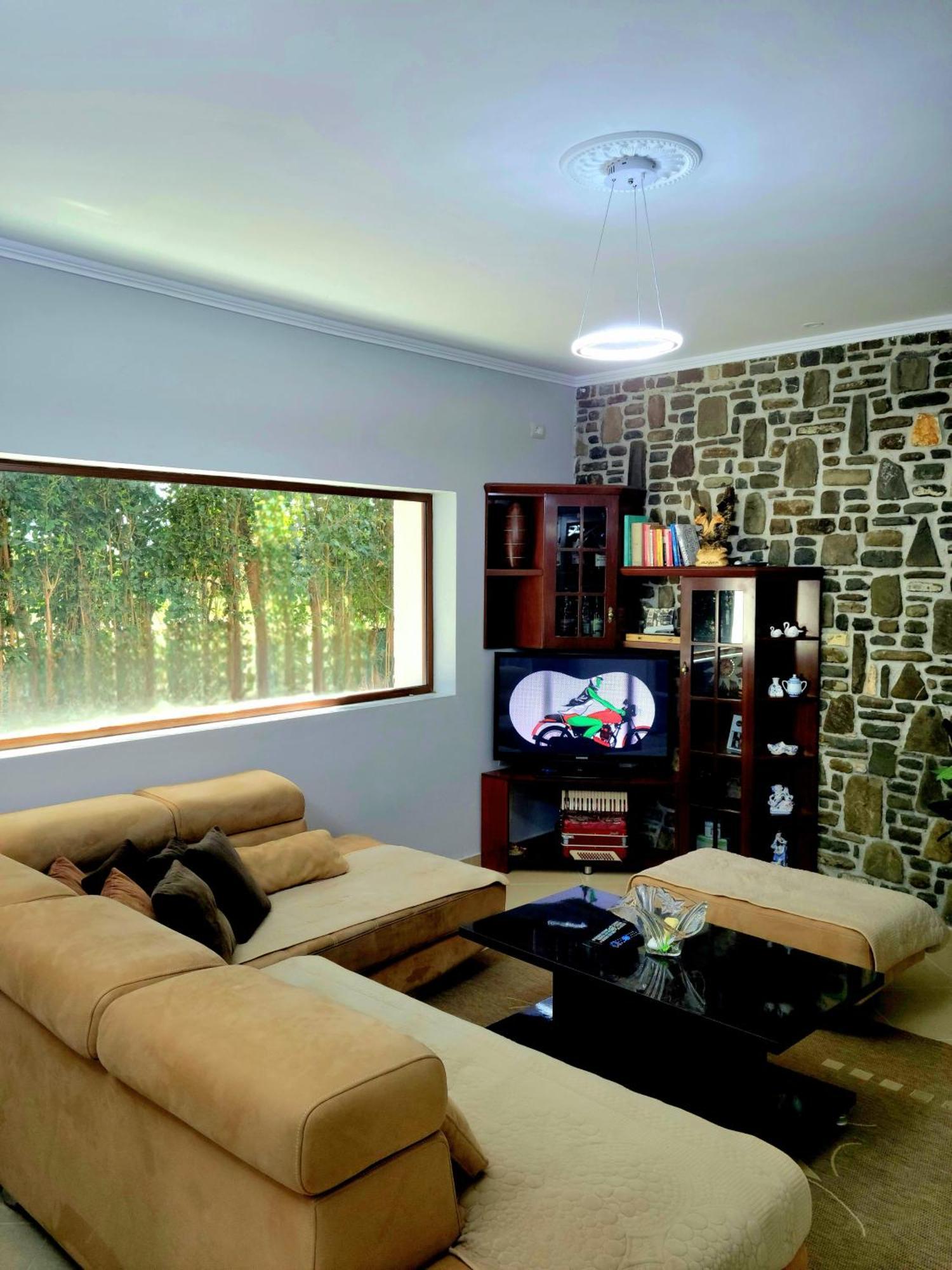 Villa Llanaj 培拉特 外观 照片