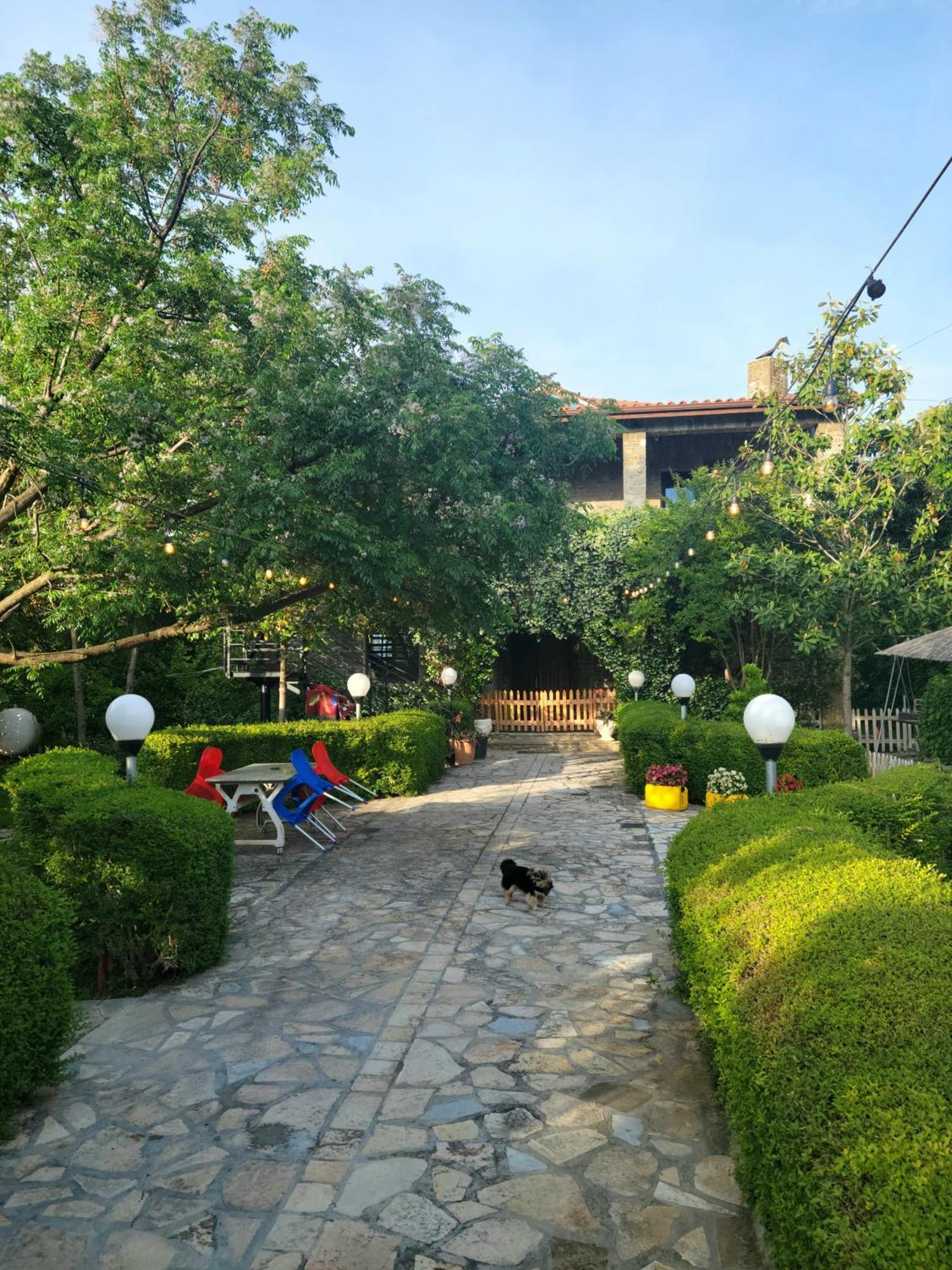 Villa Llanaj 培拉特 外观 照片